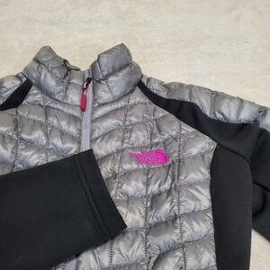 The North Face Gray Quilted Pink Black Thermoball Jacket Women M Cozy Casual